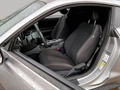 Used 2021 Ford Mustang Coupe w/ Equipment Group 101A RWD image 8
