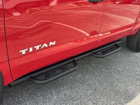 Used 2023 Nissan Titan SV w/ Accessory Utility Package image 15