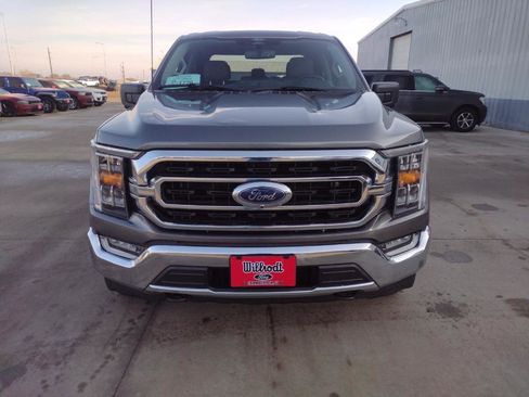 Used 2022 Ford F150 XLT w/ Equipment Group 302A High AWD/4WD image 3
