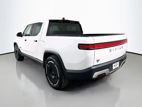 Used 2025 Rivian R1T Adventure image 7