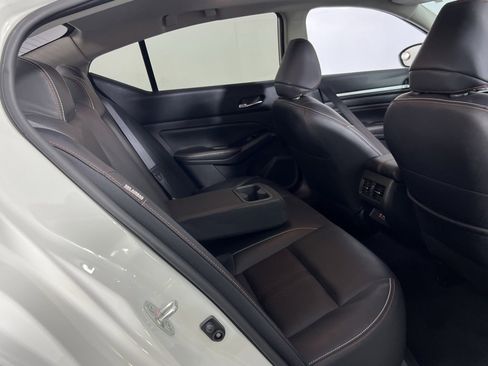 Used 2023 Nissan Altima 2.0 SR image 29