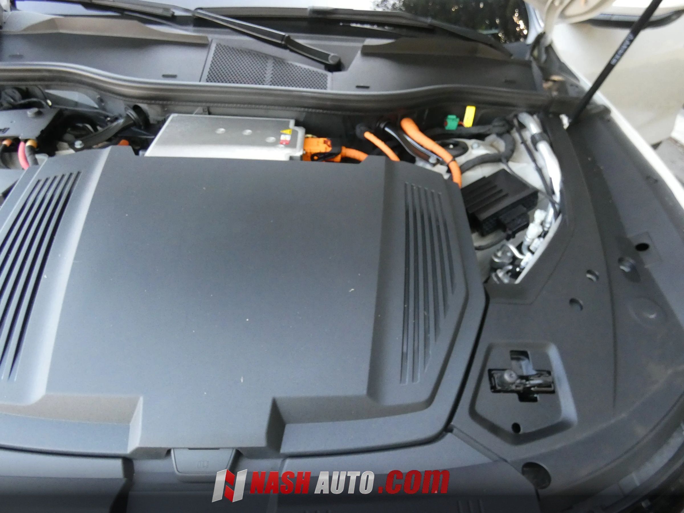Used 2022 Audi e-tron Premium Plus w/ Premium Plus Package AWD/4WD image 76