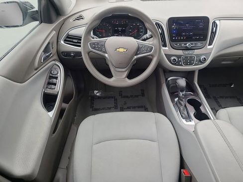 Used 2023 Chevrolet Malibu LT image 17