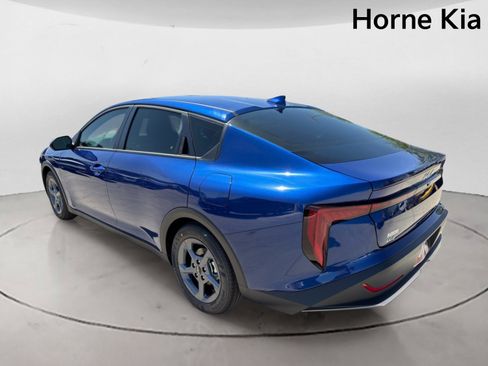 New 2026 Kia K4 FWD image 5