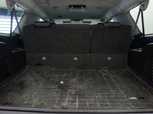 Used 2015 Chevrolet Suburban LTZ image 18