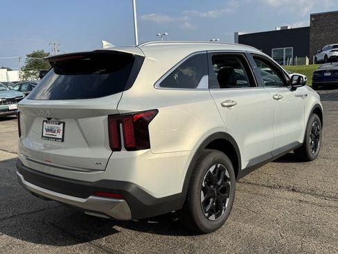 New 2026 Kia Sorento S AWD/4WD image 21