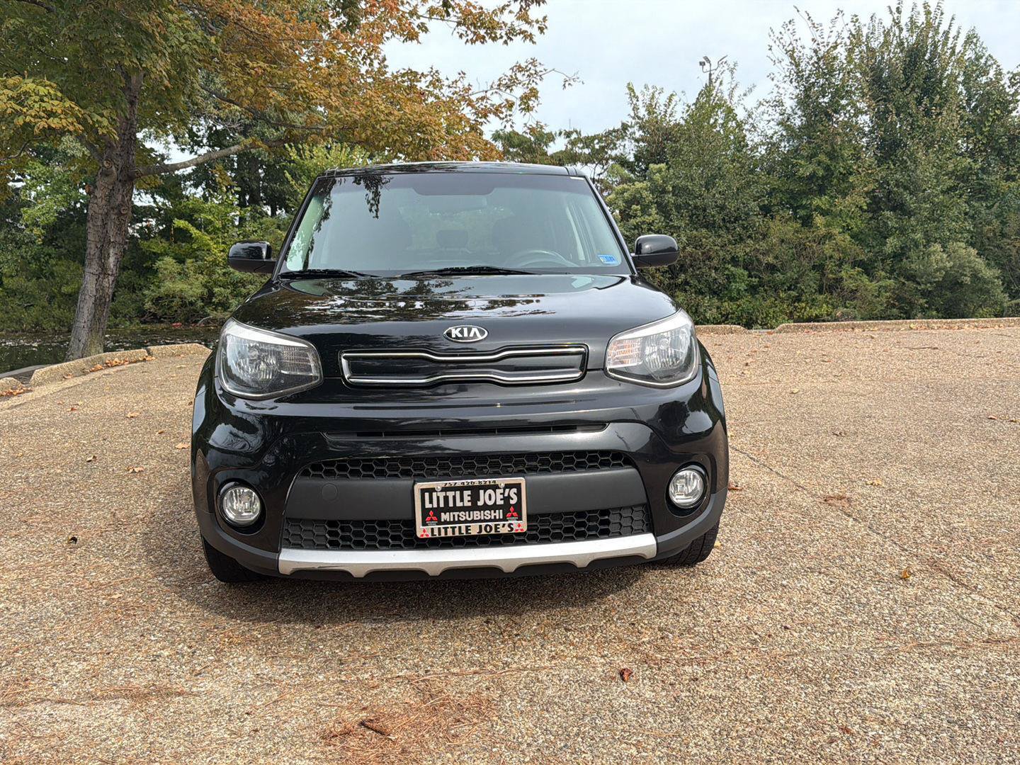 Used 2017 Kia Soul + FWD image 9