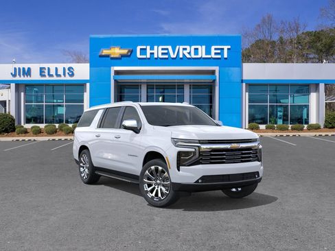 New 2026 Chevrolet Suburban Premier w/ Sun And Tow Package image 2