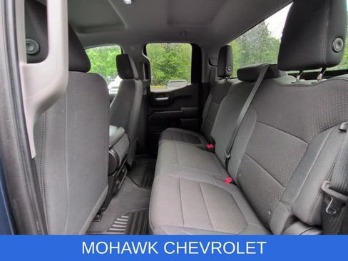 Used 2019 Chevrolet Silverado 1500 Custom Trail Boss w/ Custom Convenience Package AWD/4WD image 25