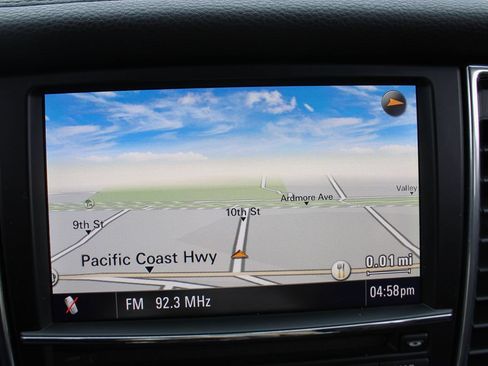 Used 2012 Porsche Panamera image 32