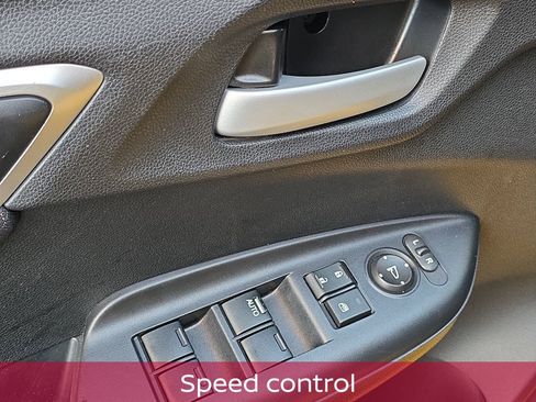 Used 2018 Honda Fit Sport image 15