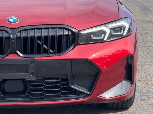 Certified 2025 BMW 330i xDrive Sedan w/ M Sport Package image 9