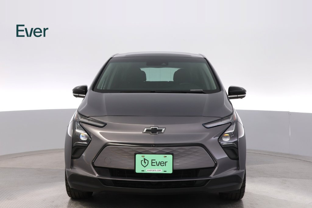 Used 2022 Chevrolet Bolt LT w/ Infotainment Package FWD image 12