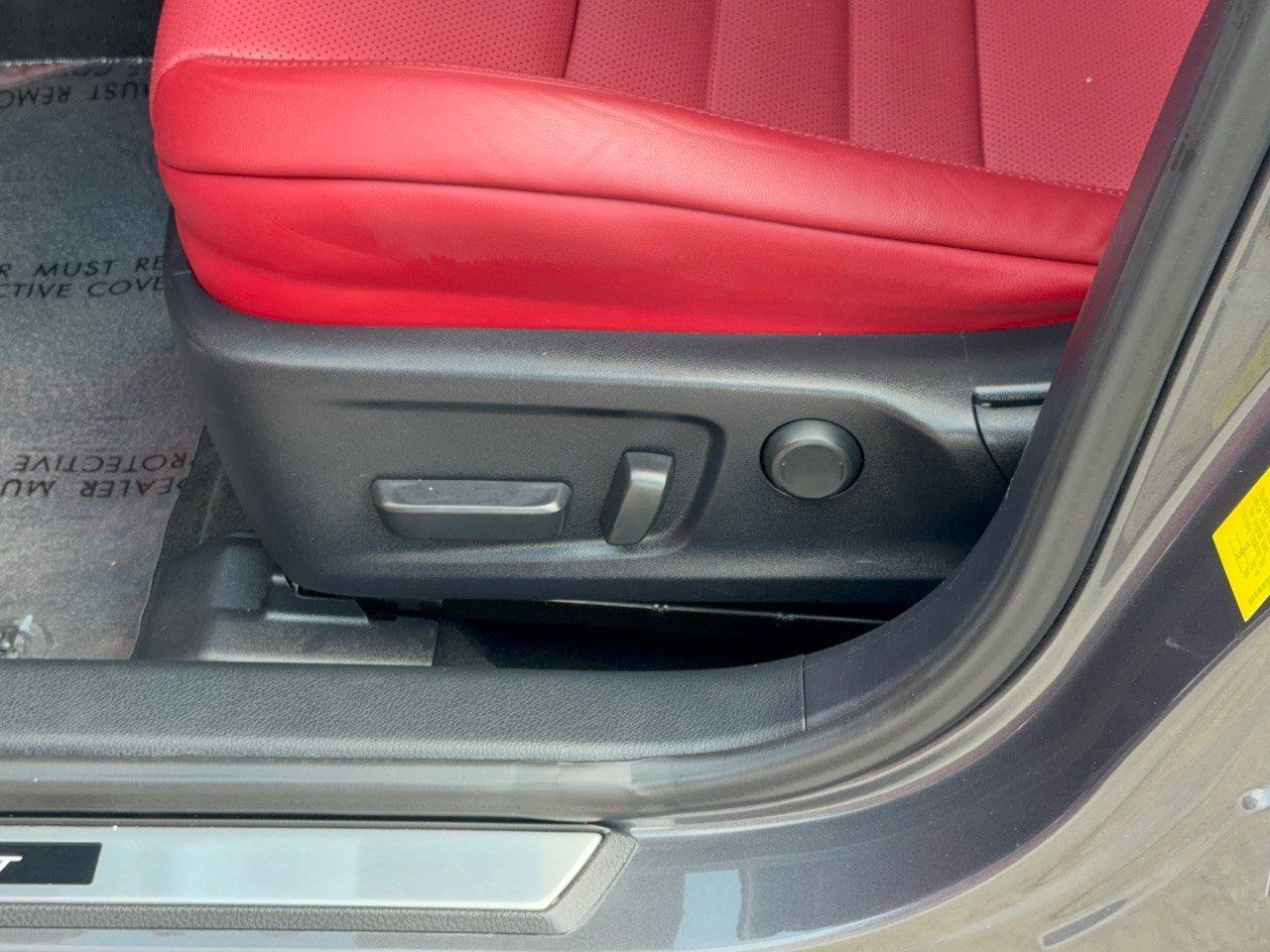 Used 2023 Lexus IS 350 F Sport w/ Memory Package RWD image 16