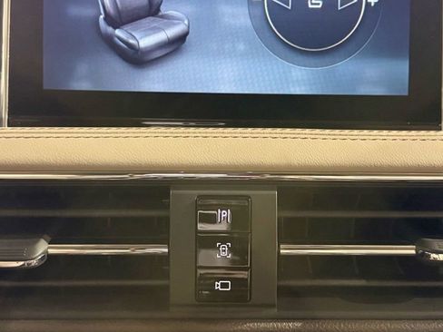 Used 2022 Lincoln Corsair Grand Touring image 73