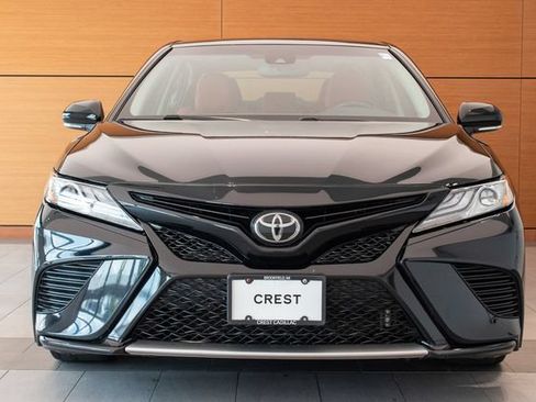 Used 2019 Toyota Camry XSE FWD image 2