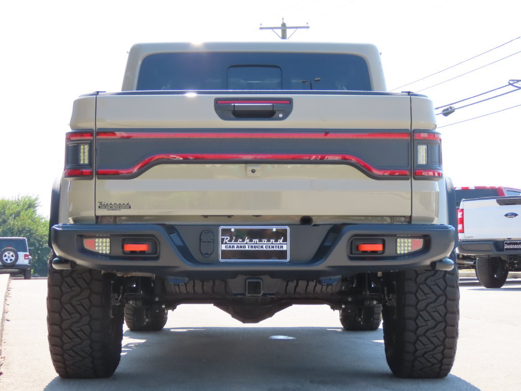 Used 2022 Jeep Gladiator Mojave w/ LED Lighting Group AWD/4WD image 12