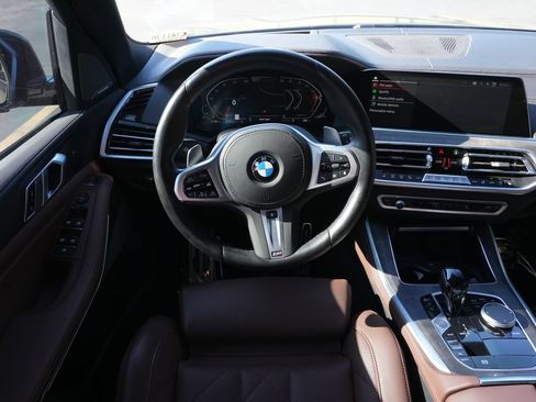 Used 2023 BMW X5 xDrive40i w/ M Sport Package AWD/4WD image 17