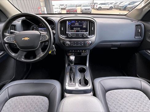 Used 2022 Chevrolet Colorado Z71 image 15