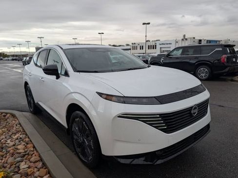 New 2026 Nissan Murano Platinum w/ Cargo Package AWD/4WD image 3