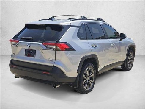 Used 2023 Toyota RAV4 XLE Premium AWD/4WD image 5
