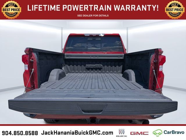 Used 2020 Chevrolet Silverado 2500 High Country w/ Technology Package AWD/4WD image 16