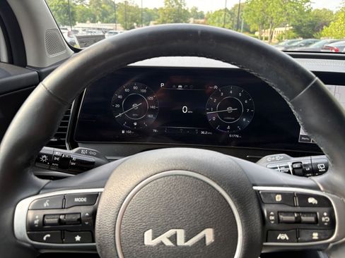 Used 2023 Kia Sportage SX FWD image 25