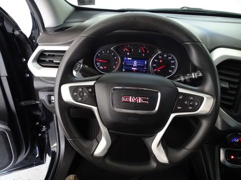 Certified 2023 GMC Acadia SLE w/ Driver Convenience Package AWD/4WD image 6