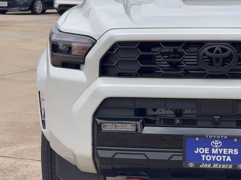 New 2026 Toyota 4Runner TRD Sport Premium AWD/4WD image 5