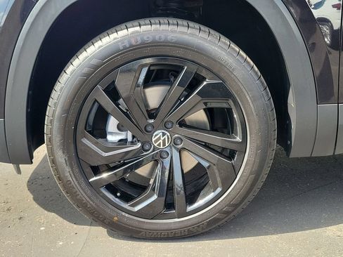 Used 2022 Volkswagen Atlas SE AWD/4WD image 32