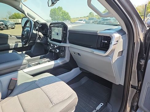 Used 2022 Ford F150 XLT w/ Equipment Group 302A High AWD/4WD image 41