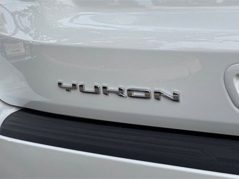 New 2026 GMC Yukon XL Denali w/ Sun & Power Step Package image 27