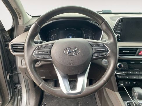 Used 2019 Hyundai Santa Fe FWD image 17