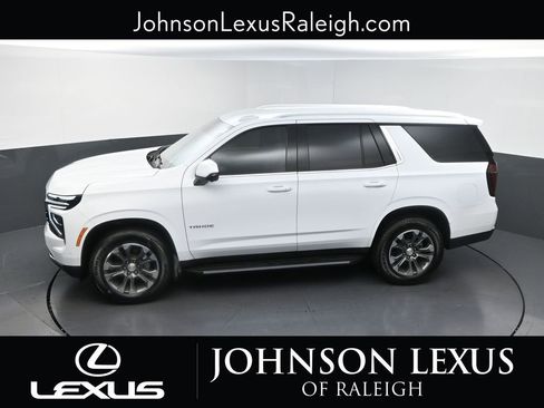 Used 2026 Chevrolet Tahoe LT RWD image 31