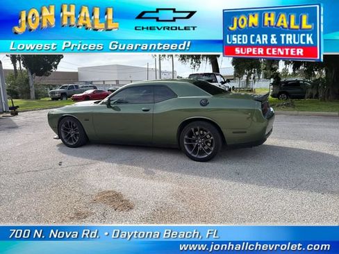 Used 2023 Dodge Challenger R/T Scat Pack w/ Plus Package RWD image 5