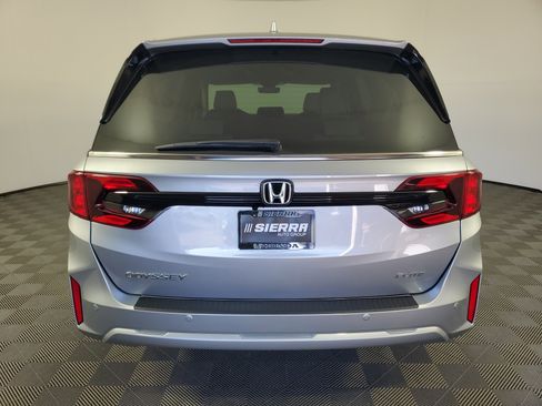 New 2026 Honda Odyssey Elite image 5