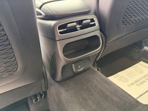 Used 2025 Genesis GV70 2.5T image 23