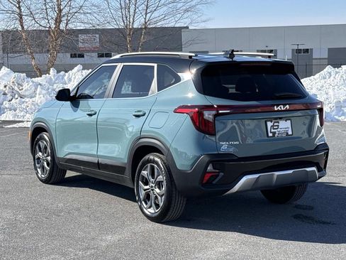 Used 2024 Kia Seltos S AWD/4WD image 28