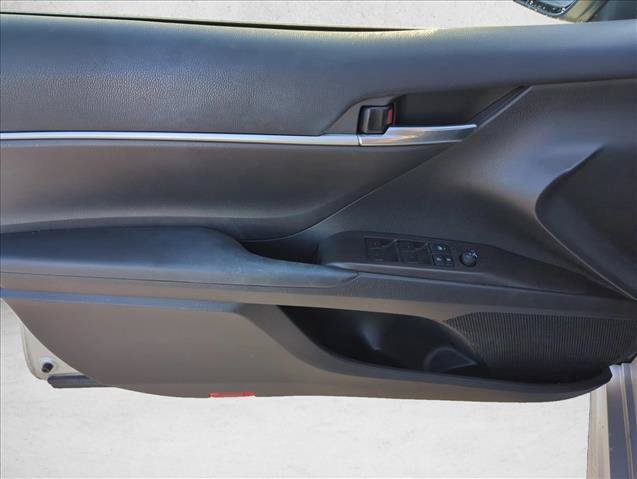 Certified 2023 Toyota Camry SE FWD image 9