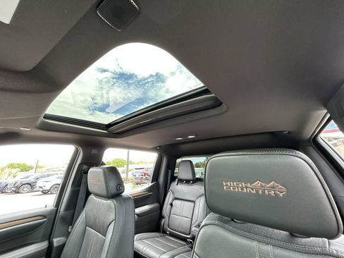 Used 2023 Chevrolet Silverado 1500 High Country AWD/4WD image 19