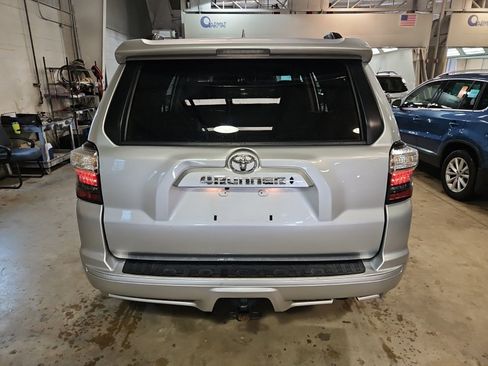 Used 2022 Toyota 4Runner TRD Sport RWD image 7