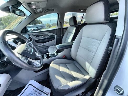 Used 2023 GMC Terrain SLE w/ Driver Convenience Package AWD/4WD image 11