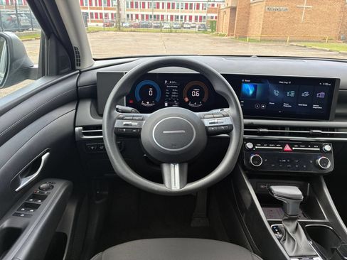 Used 2026 Hyundai Tucson SEL FWD image 31