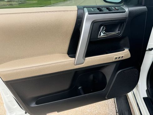 Used 2023 Toyota 4Runner Limited image 13