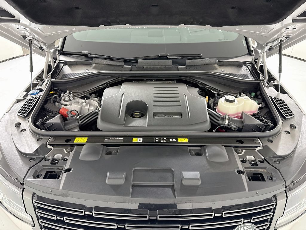 New 2026 Land Rover Range Rover Sport Dynamic SE AWD/4WD image 31