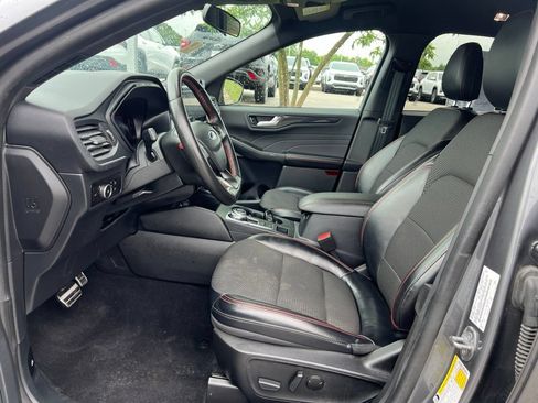 Used 2023 Ford Escape ST-Line Select w/ Tech Pack #1 AWD/4WD image 6