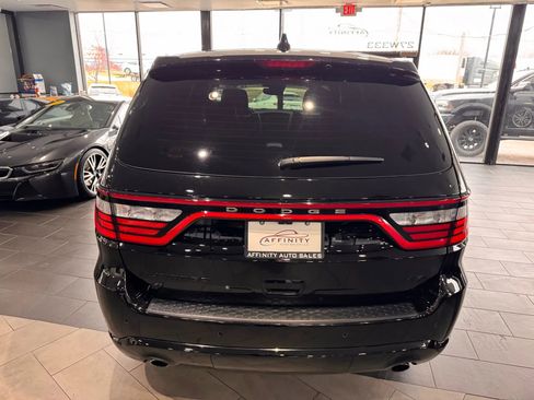 Used 2019 Dodge Durango R/T w/ Technology Group image 4