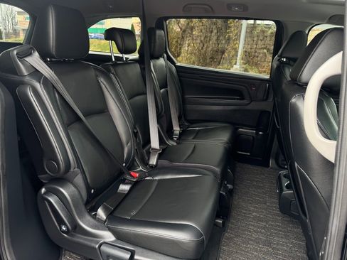 Used 2023 Honda Odyssey EX-L image 22