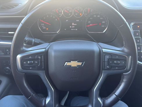 Used 2022 Chevrolet Suburban LS w/ Driver Alert Package image 22