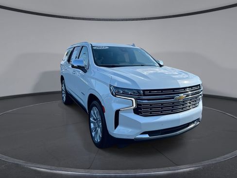 Used 2023 Chevrolet Tahoe Premier w/ Premium Package 2 RWD image 12